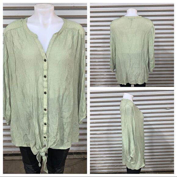 Roz & Ali light green button top with tie front - Picture 1 of 8
